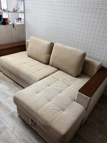 Продам диван в отличном состоянии - Мебель в Хабаровск