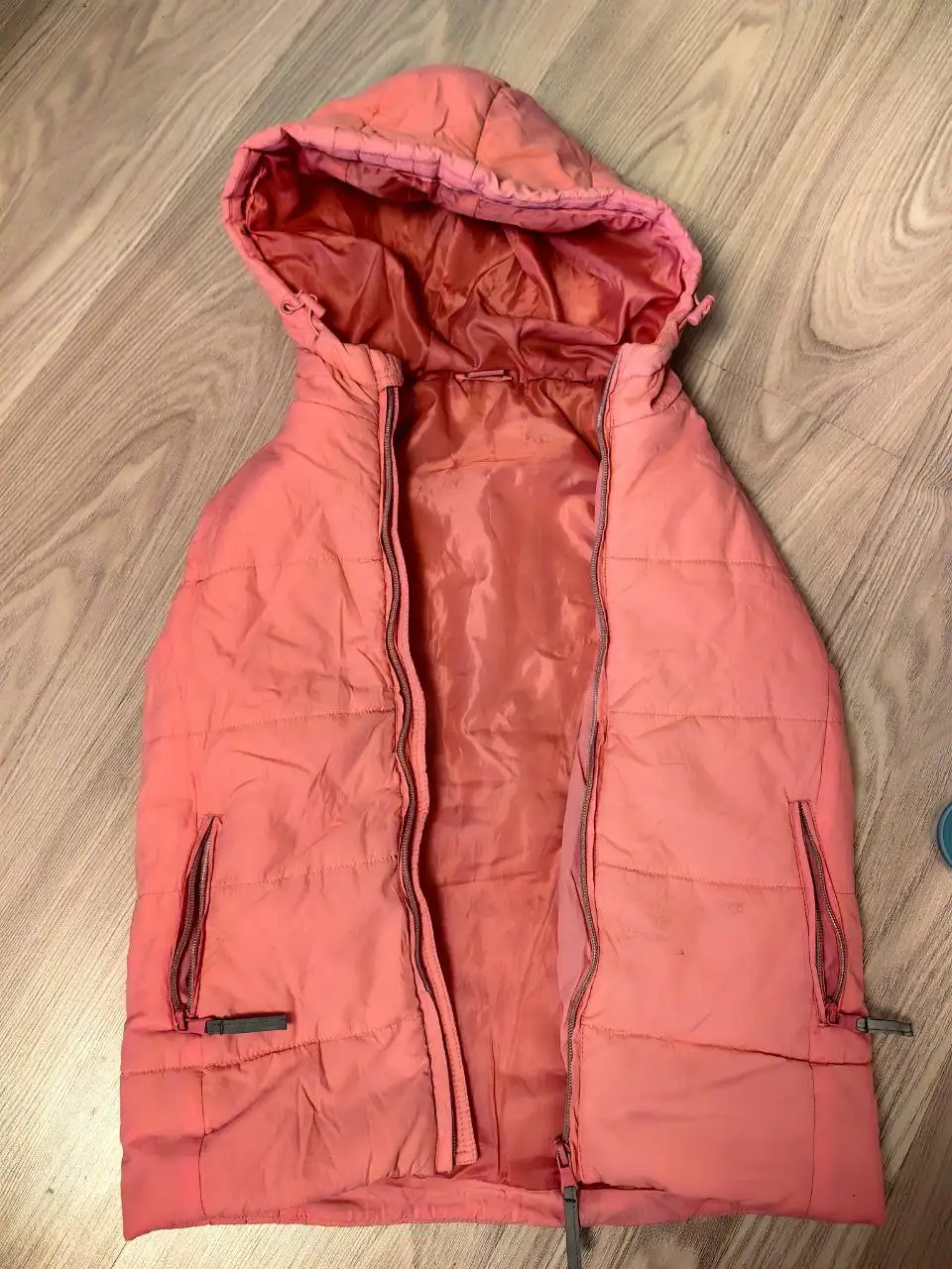 Ветровка размер 146 - Верхняя одежда (Одежда) в Хабаровск