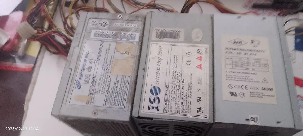 Блоки питания для ПК с синхронизатором - Компьютерные комплектующие (Электроника) в Хабаровск