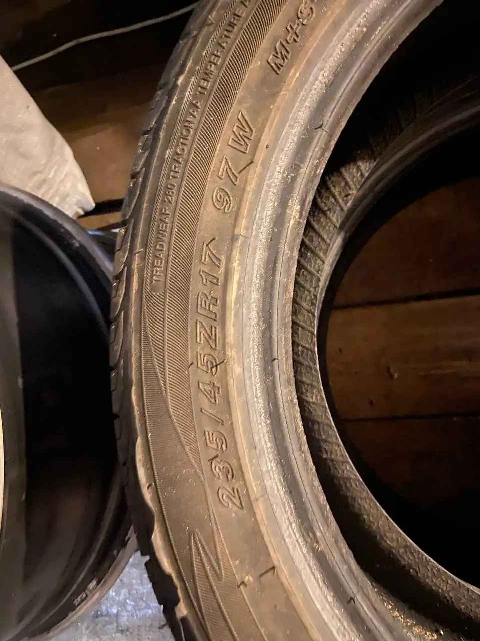 Продажа летних и зимних автомобильных шин - Шины и диски (Авто) в Хабаровск