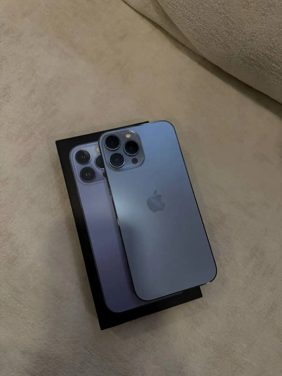 iPhone 13 ProMax 512 GB в идеальном состоянии - Смартфоны (Электроника) в Хабаровск