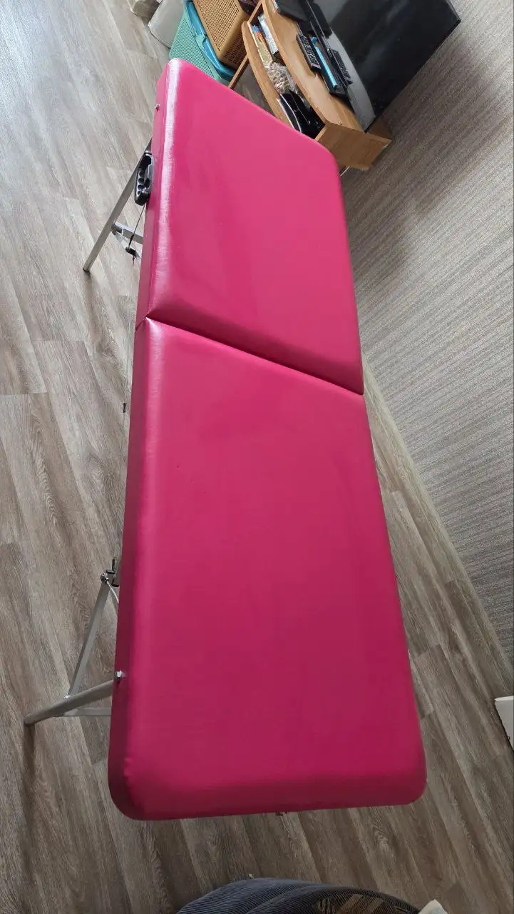 Кушетка косметологическая - Барахолка в Хабаровск