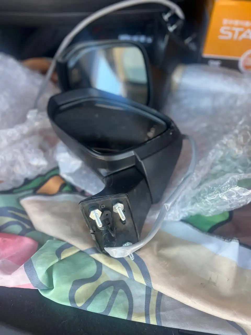 Зеркала заднего бокового вида для Toyota Venza 2 и Harrier 4 - Кузовные детали (Запчасти) в Хабаровск