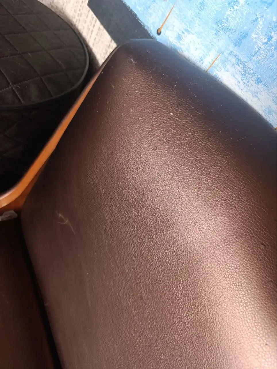 Уголок кухонный б/у цвет Темный шоколад экокожа - Барахолка в Хабаровск