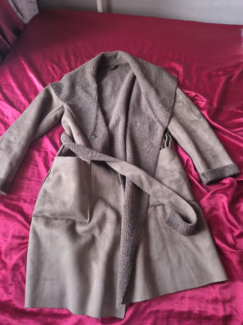 Верхняя весенняя одежда: шубки, дубленки, куртка - Верхняя одежда (Одежда) в Хабаровск