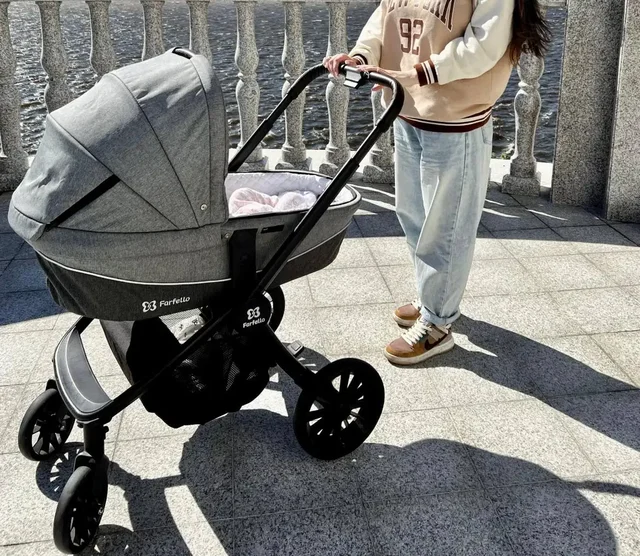 Продам коляску два блока - Переноски в Хабаровск