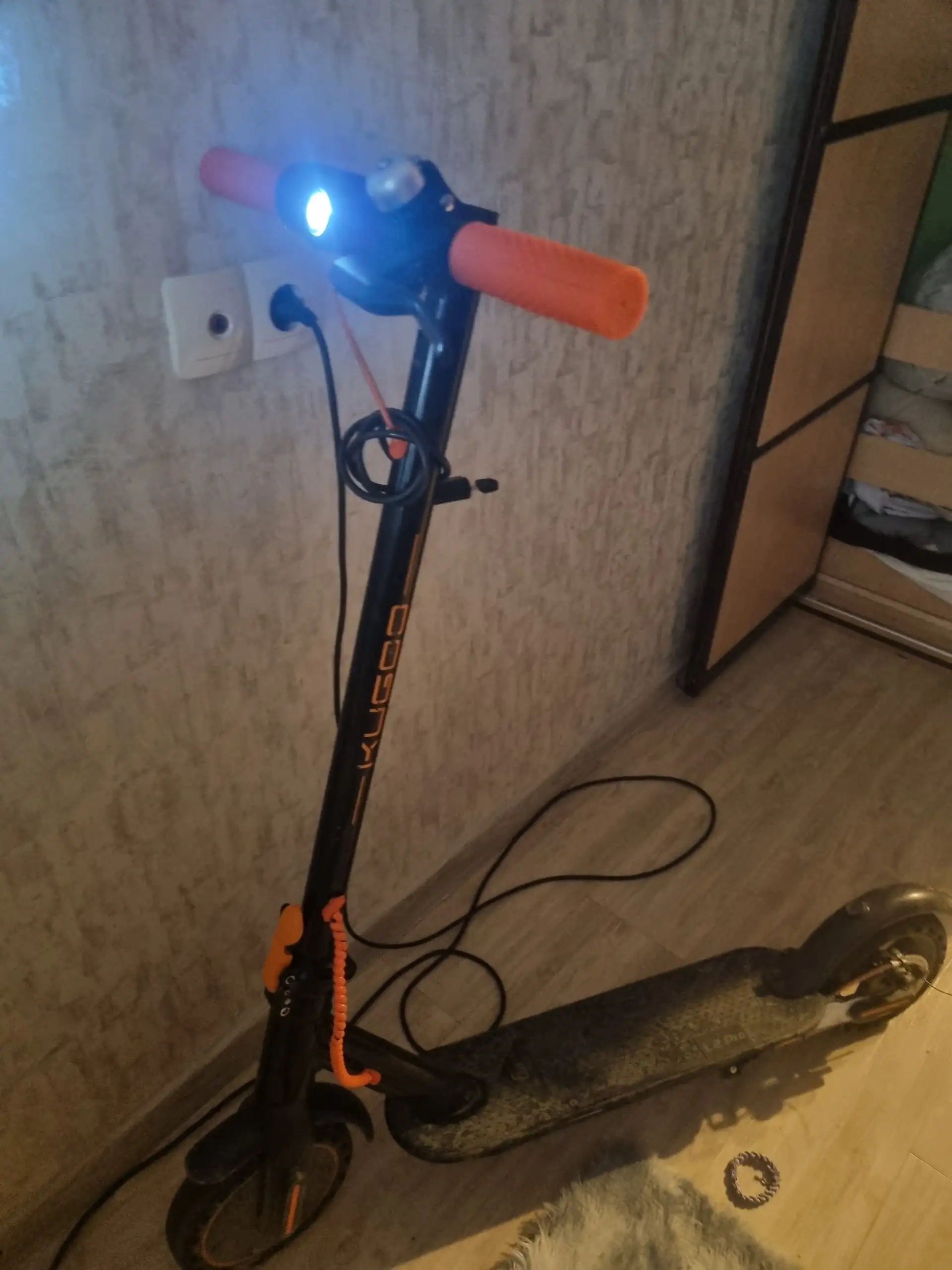 Продажа нового электросамоката - Электросамокаты (Электроника) в Хабаровск