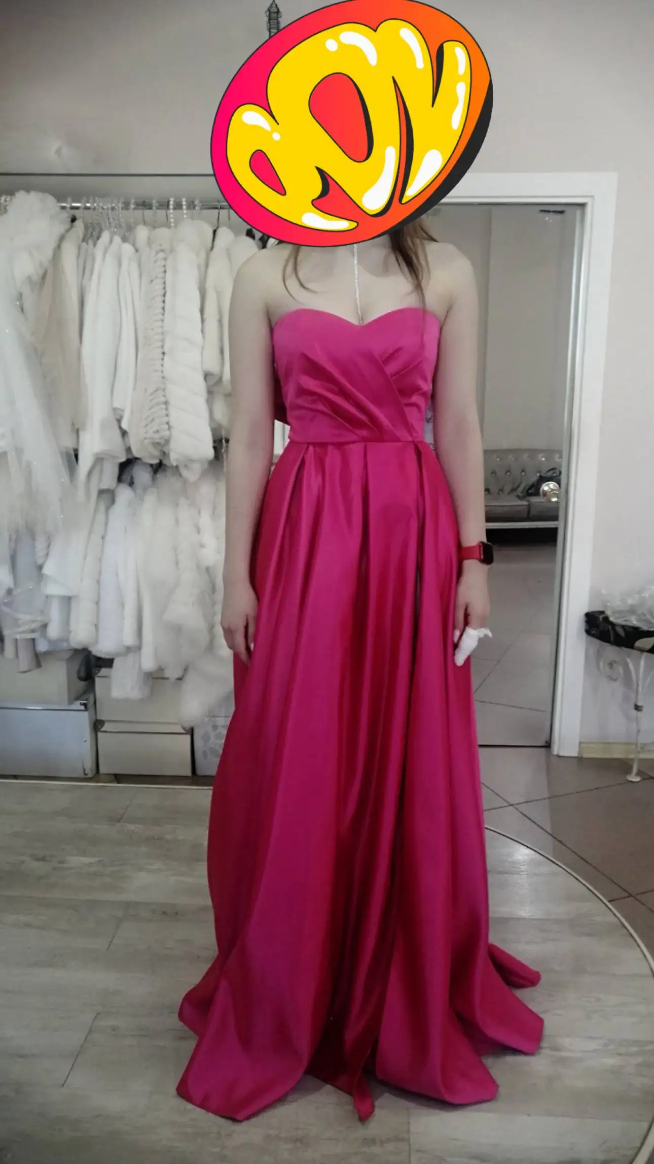Вечернее платье в цвете фуксия - Вечерние платья (Одежда) в Хабаровск