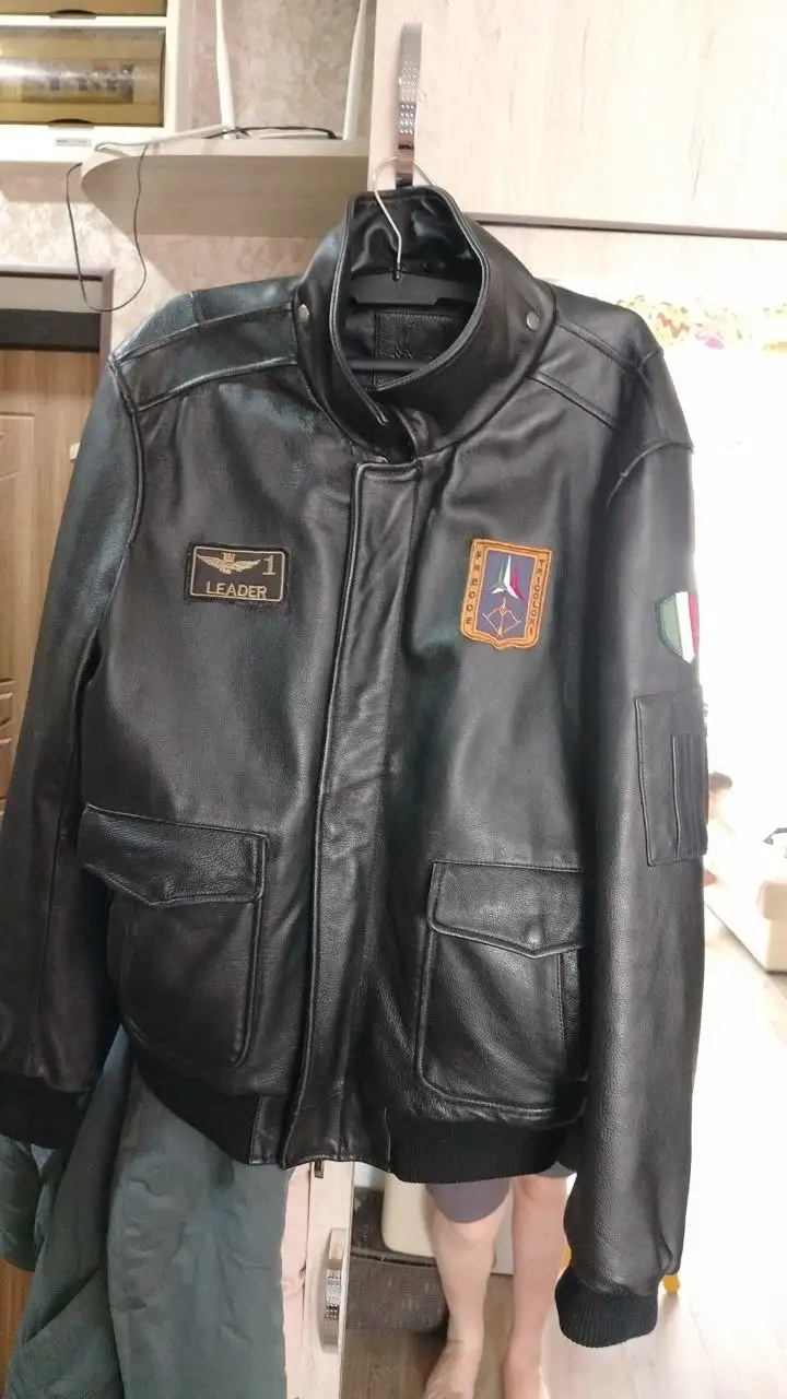 Продажа кожаной куртки в Хабаровске - Верхняя одежда (Одежда) в Хабаровск