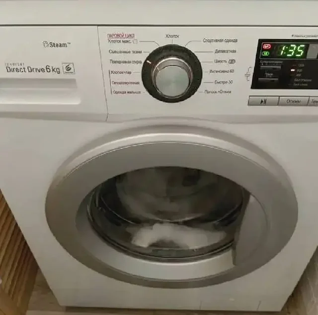 Стиральная машинка в идеальном состоянии - Кухонная техника в Хабаровск