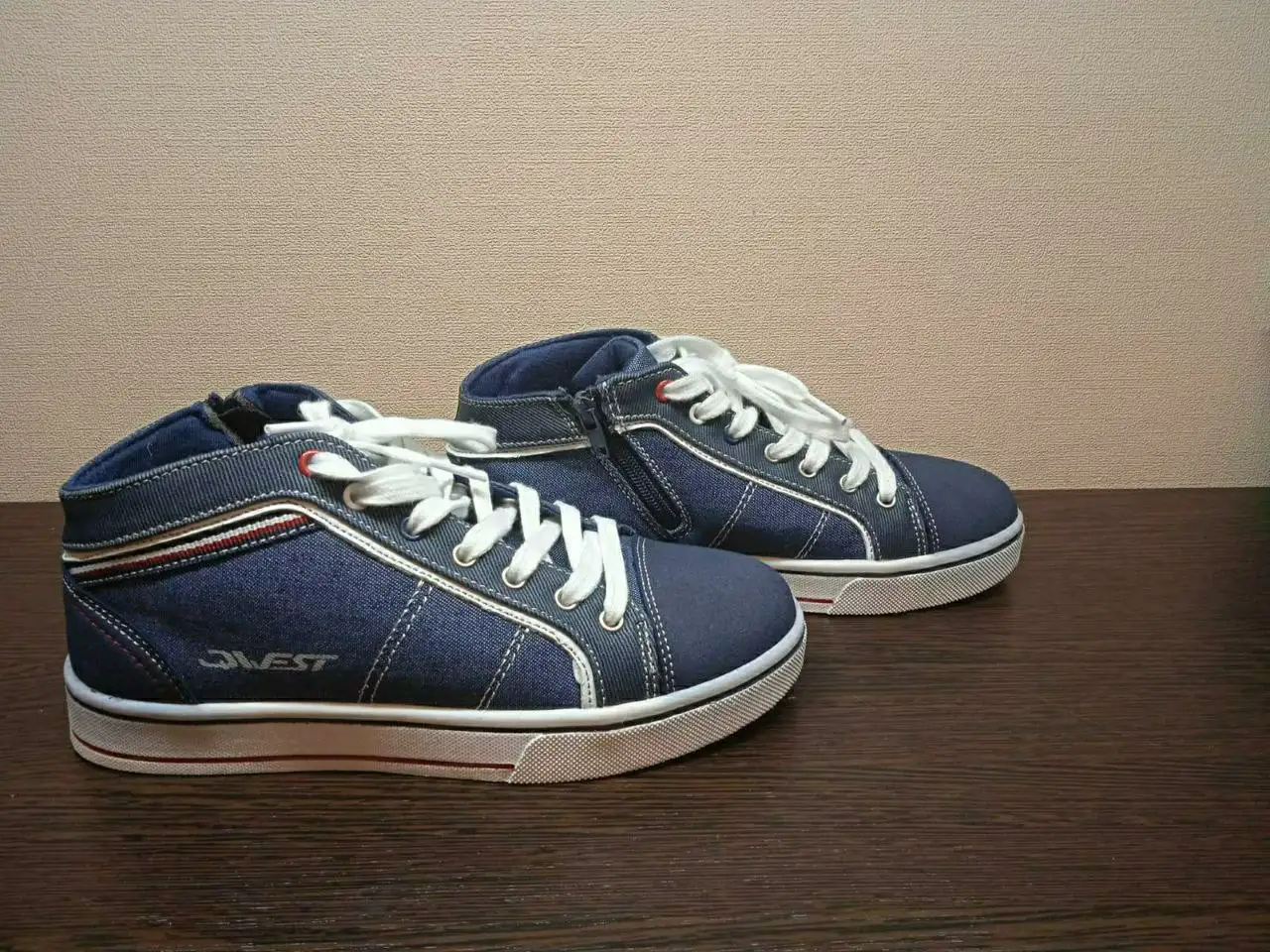 Кеды новые, размер 33 - Обувь (Барахолка) в Хабаровск