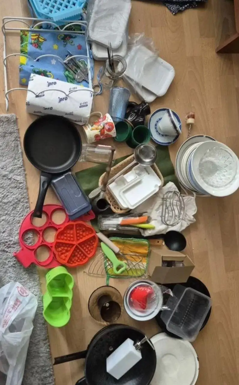 Продажа 4 пакетов посуды - Барахолка в Хабаровск