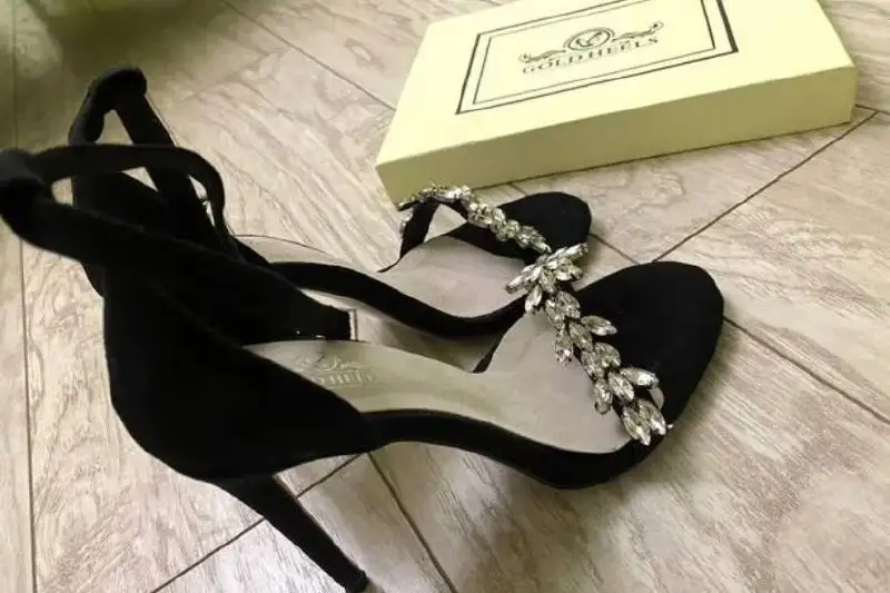 Туфли женские 39 размер, каблук 11см - Обувь (Одежда) в Хабаровск