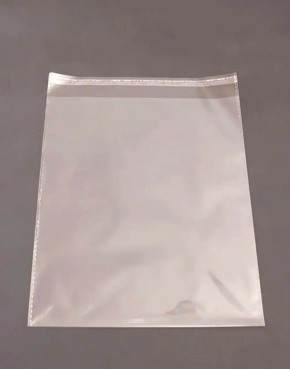 Пакеты с клейким краем 28х45см - Барахолка в Хабаровск