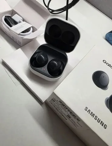 Наушники Samsung Buds 2 - Игровые аксессуары в Хабаровск