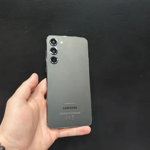 Samsung Galaxy S23+ на Snapdragon в отличном состоянии - Игровые компьютеры в Хабаровск