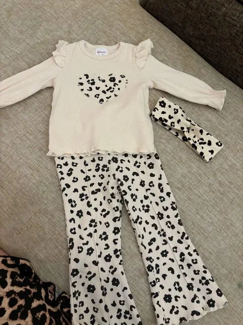 Продам детский костюм Лео и термобелье Zipkidz - Товары для детей в Хабаровск