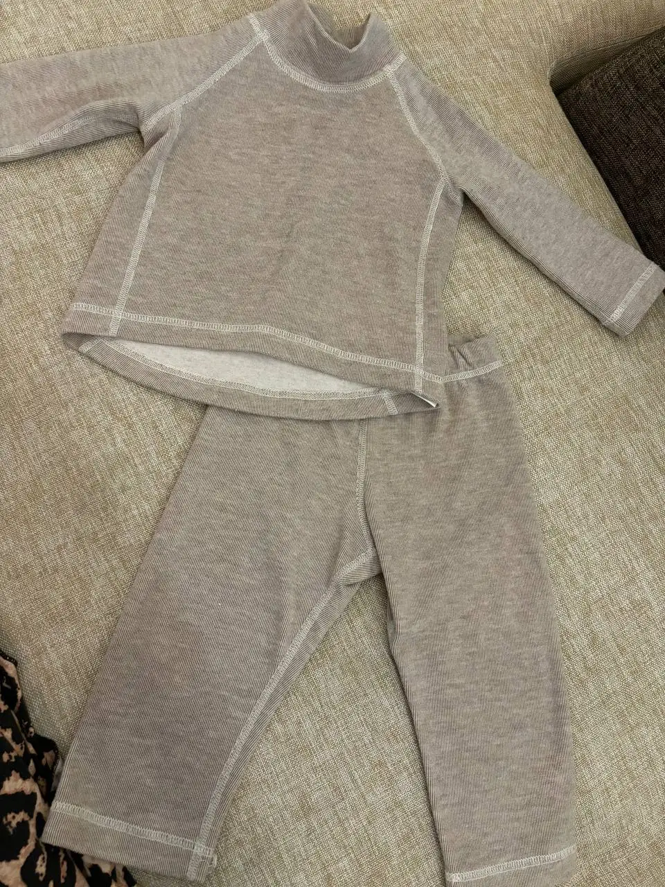 Продам детский костюм Лео и термобелье Zipkidz - Одежда (Товары для детей) в Хабаровск