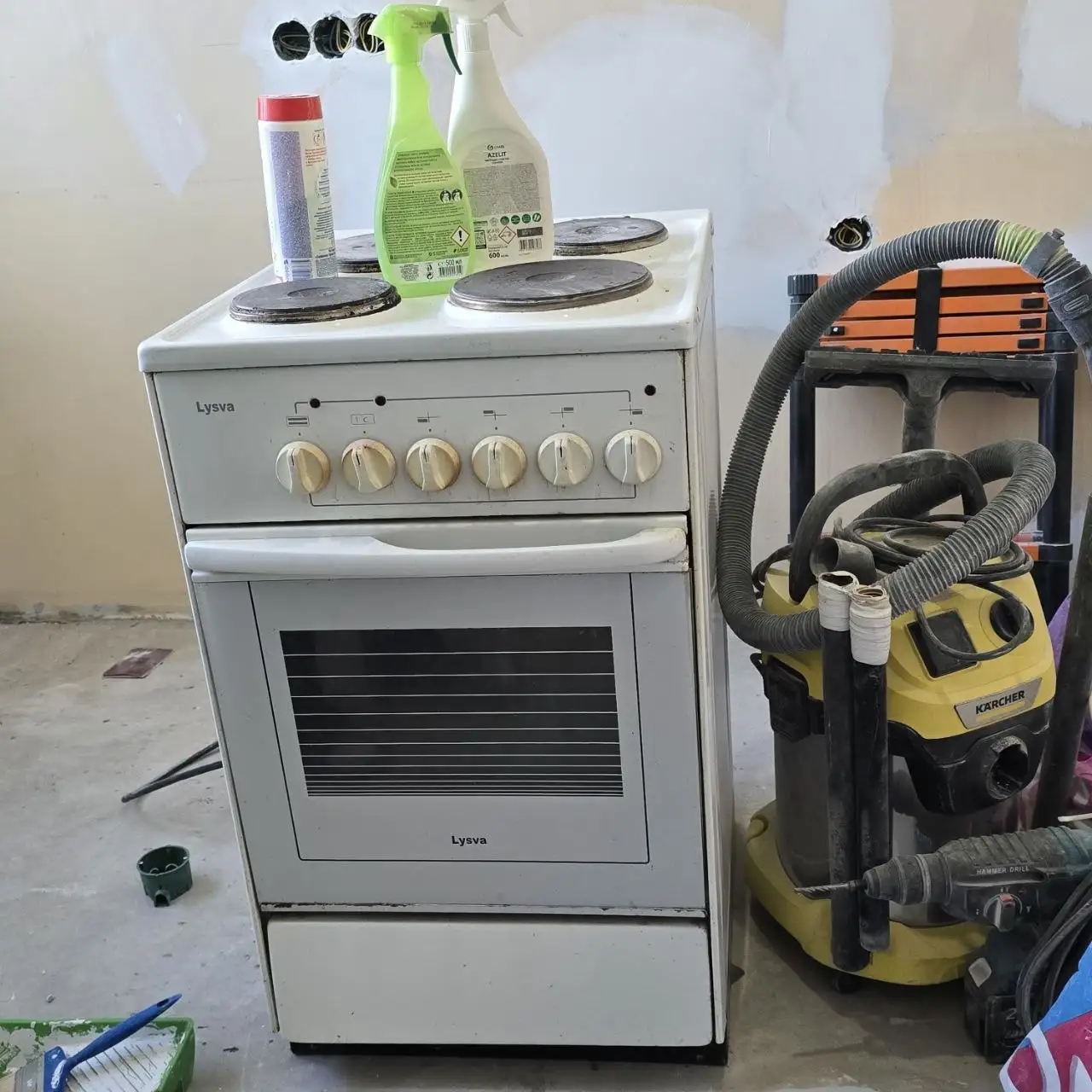 Продам электрическую плиту - Кухонная техника (Барахолка) в Хабаровск