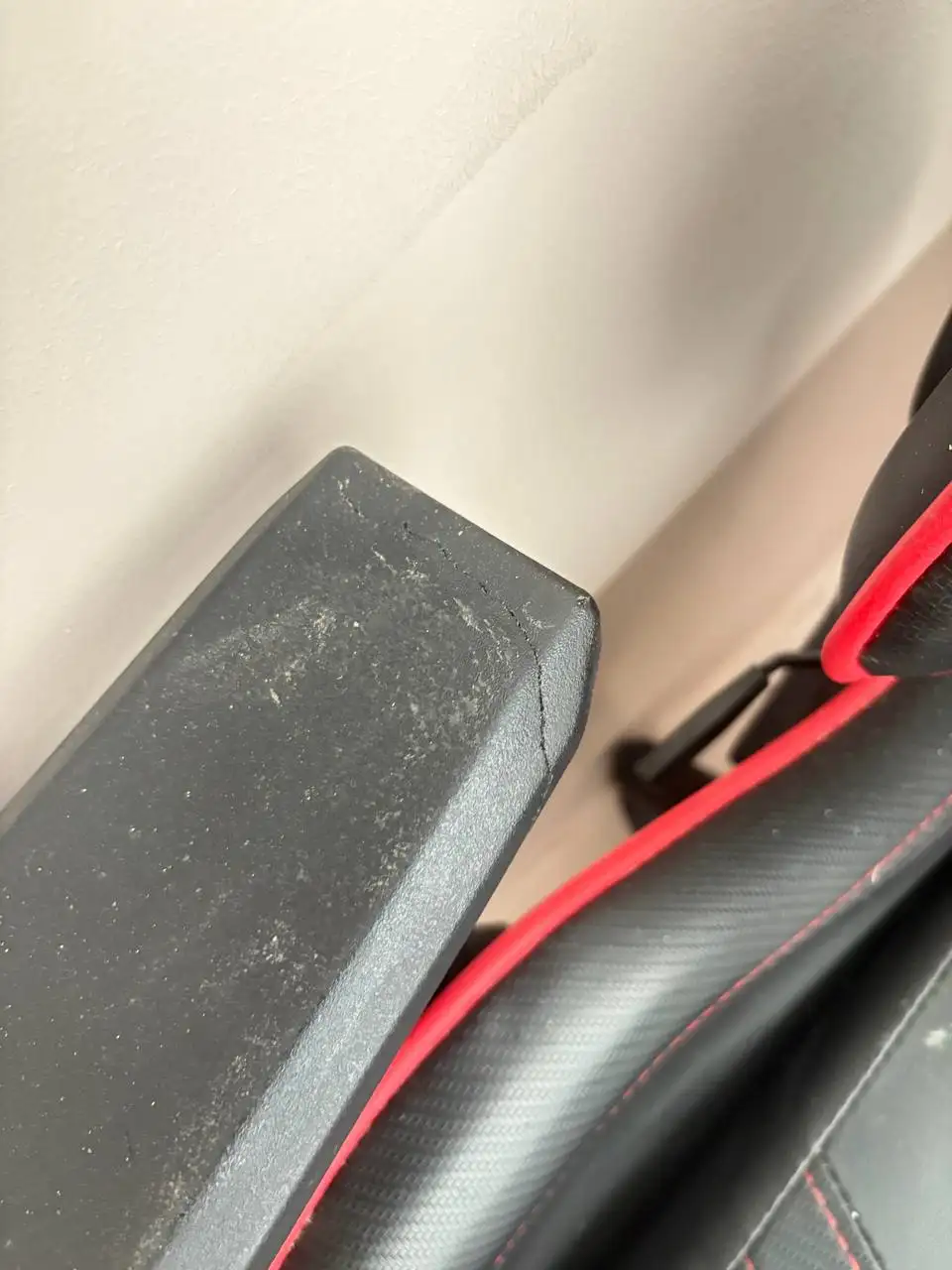 Продам одежду разных цветов - Одежда в Хабаровск