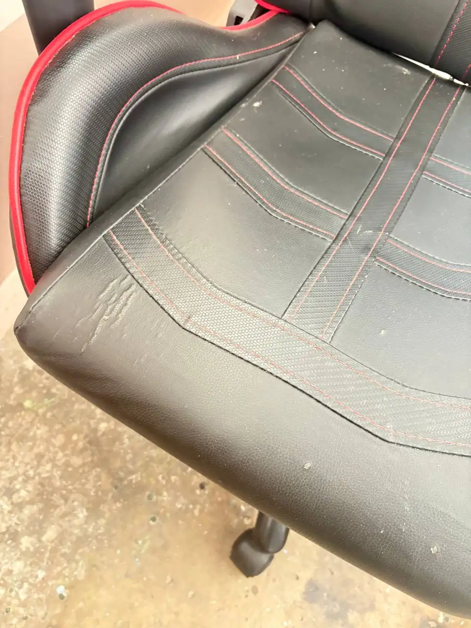 Продам одежду разных цветов - Одежда в Хабаровск