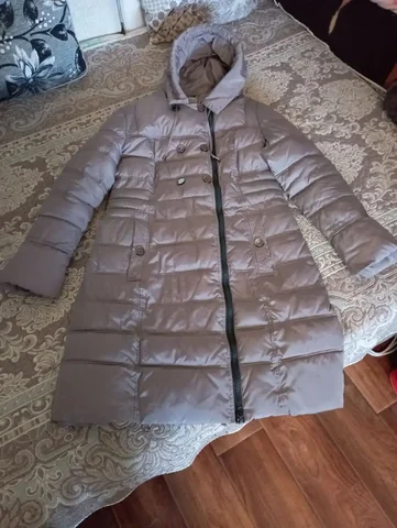 Продам пуховик на весну и осень - Женская одежда в Хабаровск