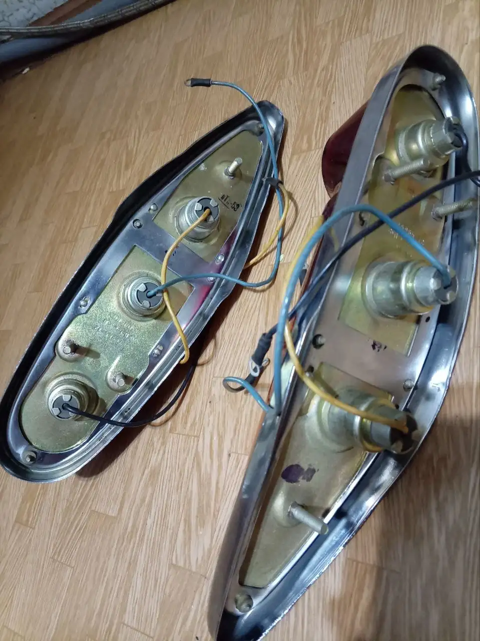 Стопы Москвич 408 оригинал СССР - Автозапчасти (Запчасти) в Хабаровск