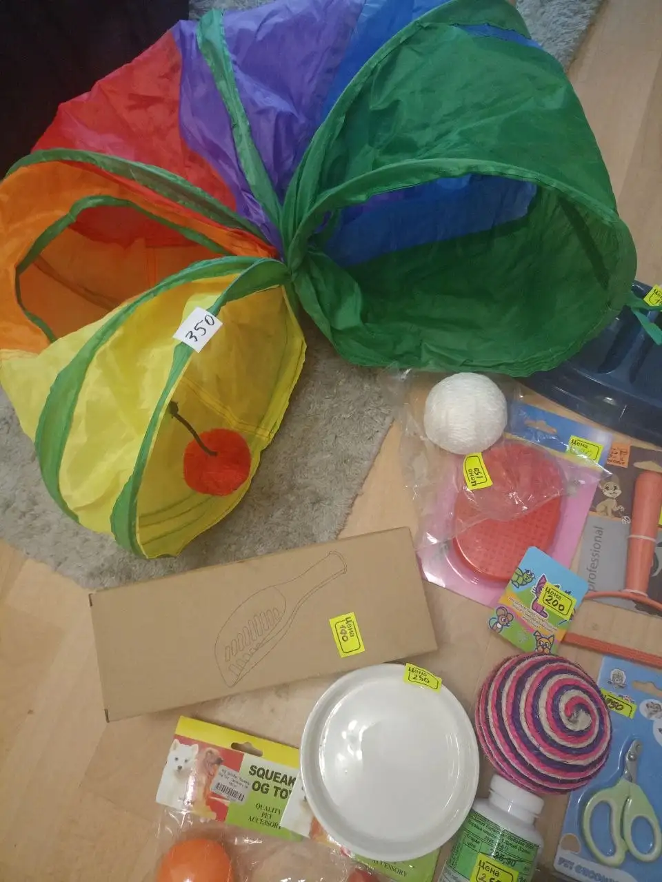 Вещи для собак и кошек - Животные в Хабаровск