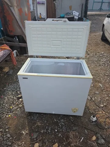 Продам ларь на 200л - Сладости в Хабаровск