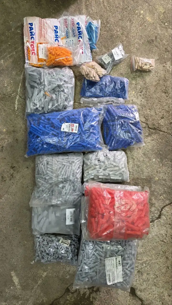 Продажа пластиковых дюбелей - Барахолка в Хабаровск