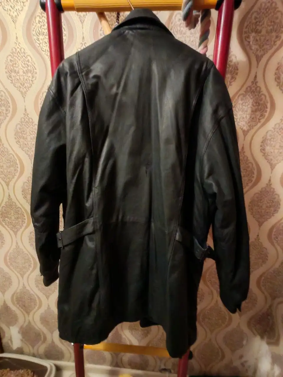 Продам старый кожаный плащ - Верхняя одежда (Одежда) в Хабаровск