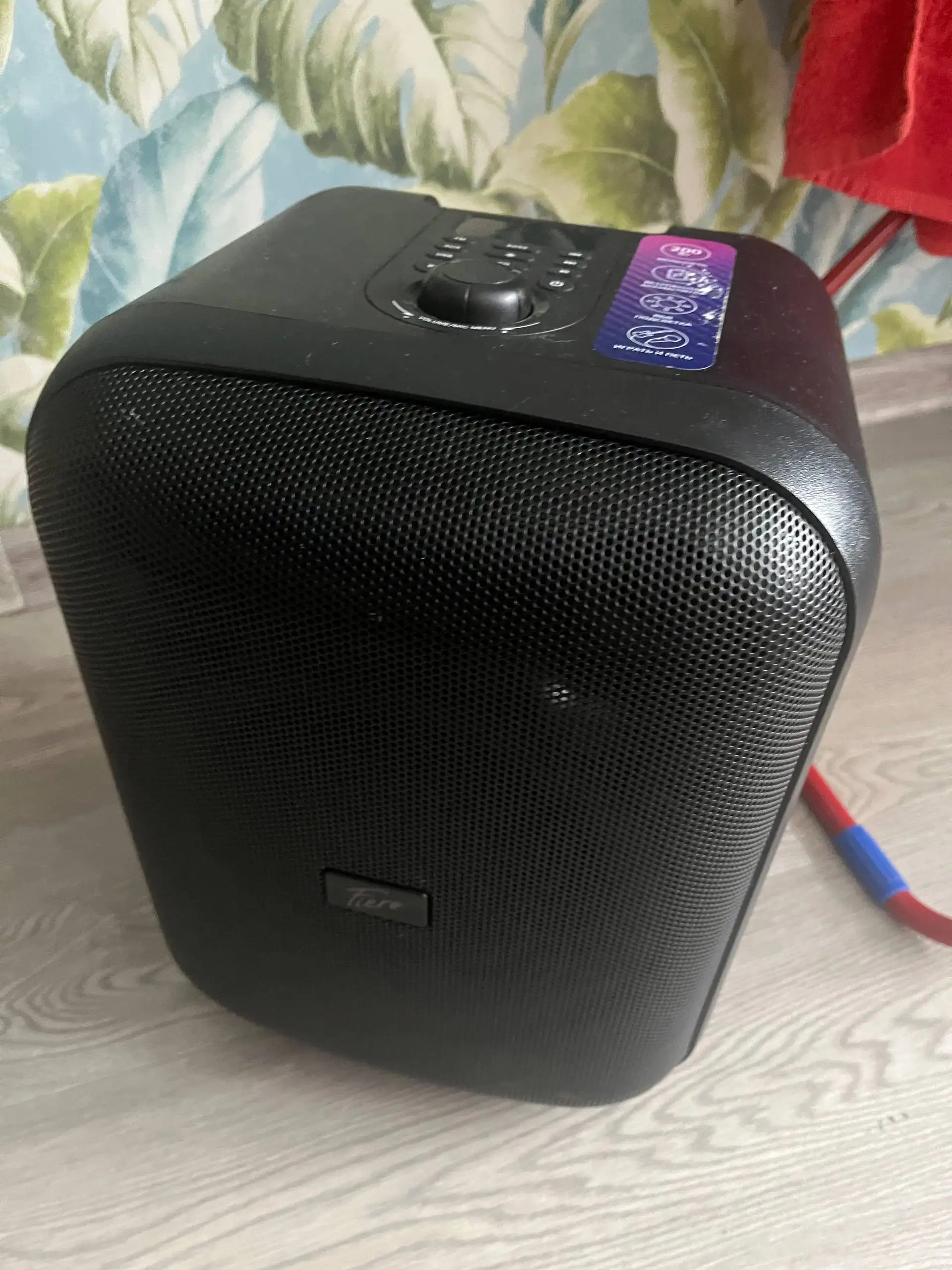 Продам хорошую колонку - Аудиотехника (Электроника) в Хабаровск