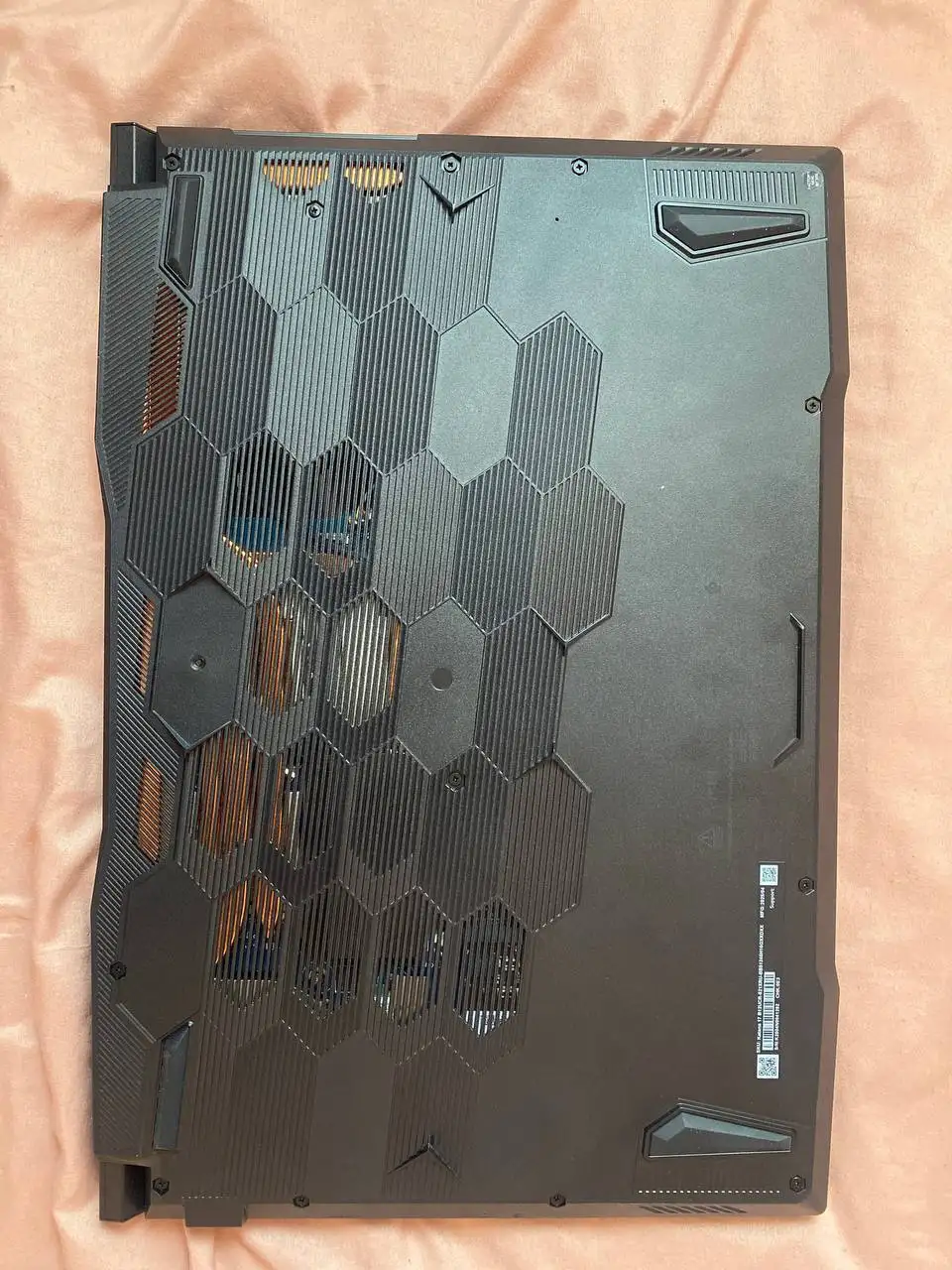 Ноутбук на гарантии - Электроника в Хабаровск