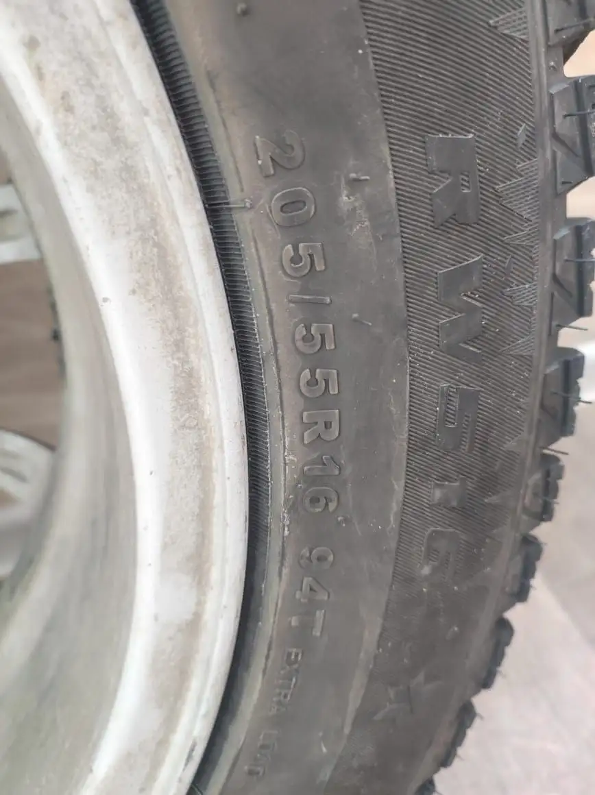 Продам колеса в сборе 205/55/16 - Диски и шины (Авто) в Хабаровск