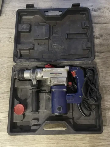 Продам перфоратор Кратон - Кузовные детали и оптика в Хабаровск