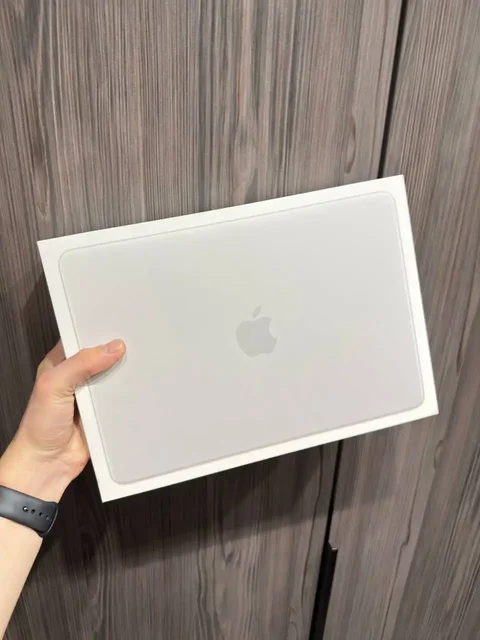 Apple Macbook Neo 256 Gb серебряный - частное объявление в Хабаровск