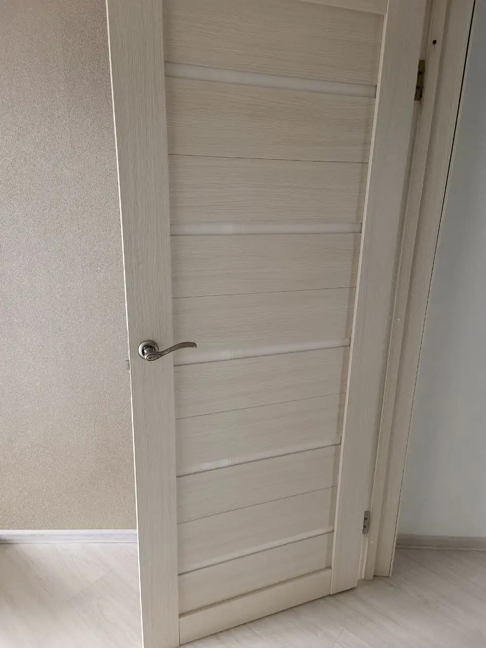 Продам двери 80х200 (2 шт.) и 70х200 - Двери (Для дома и дачи) в Хабаровск