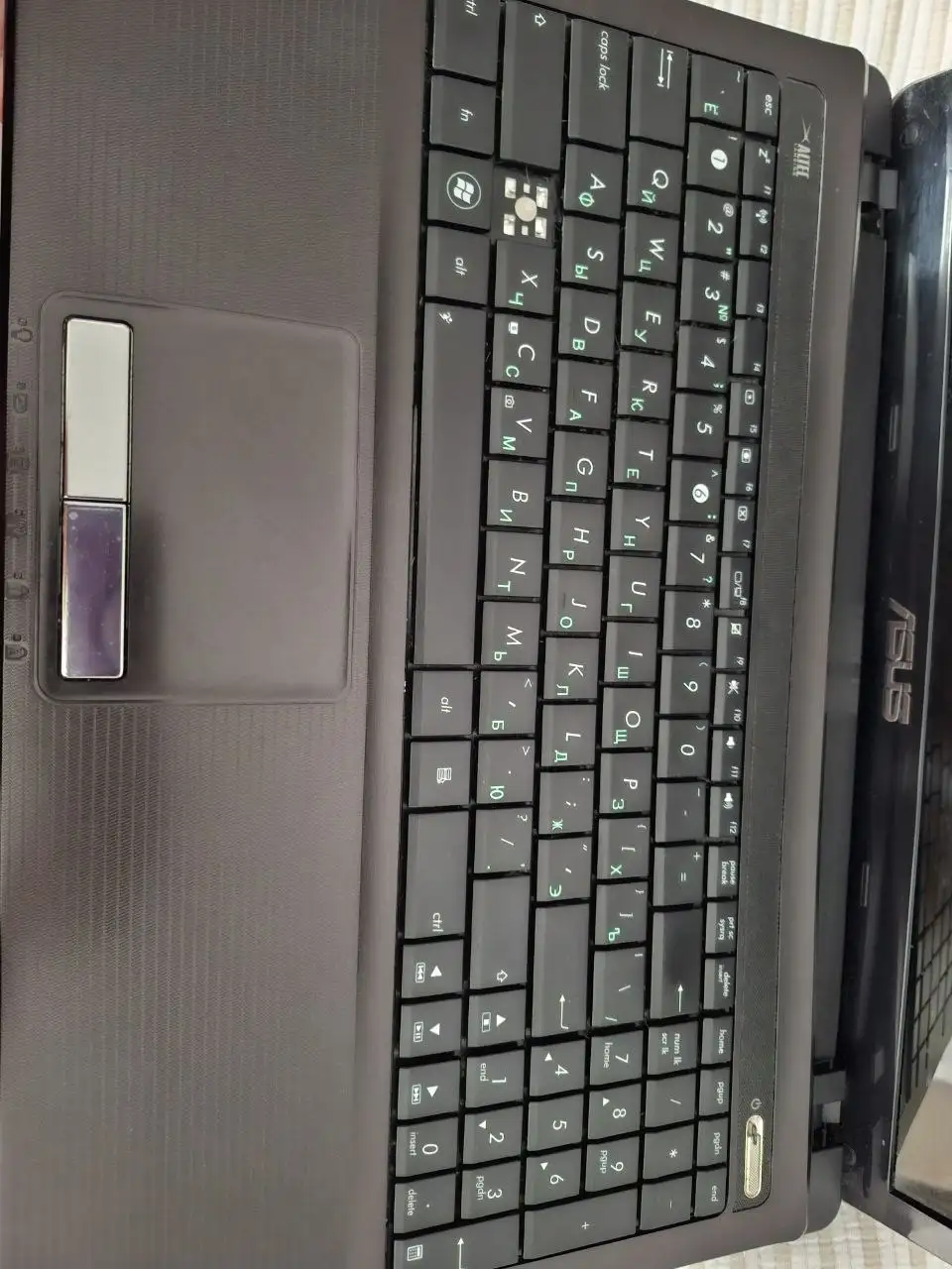 Asus ноутбук рабочий или на запчасти - Ноутбуки (Электроника) в Хабаровск