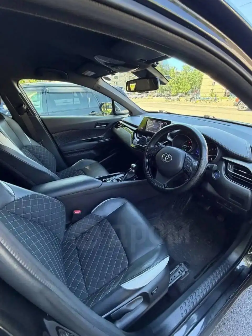 Toyota CH-R 1.8 Hybrid G Mode-Nero - Продажа авто (Авто) в Хабаровск