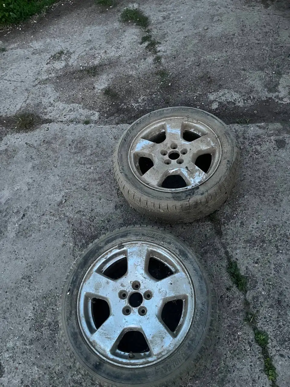 Продам диски R16 - Колёса и диски (Авто) в Хабаровск