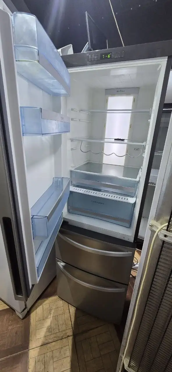 Холодильник Haier No Frost - Крупная бытовая техника (Электроника) в Хабаровск