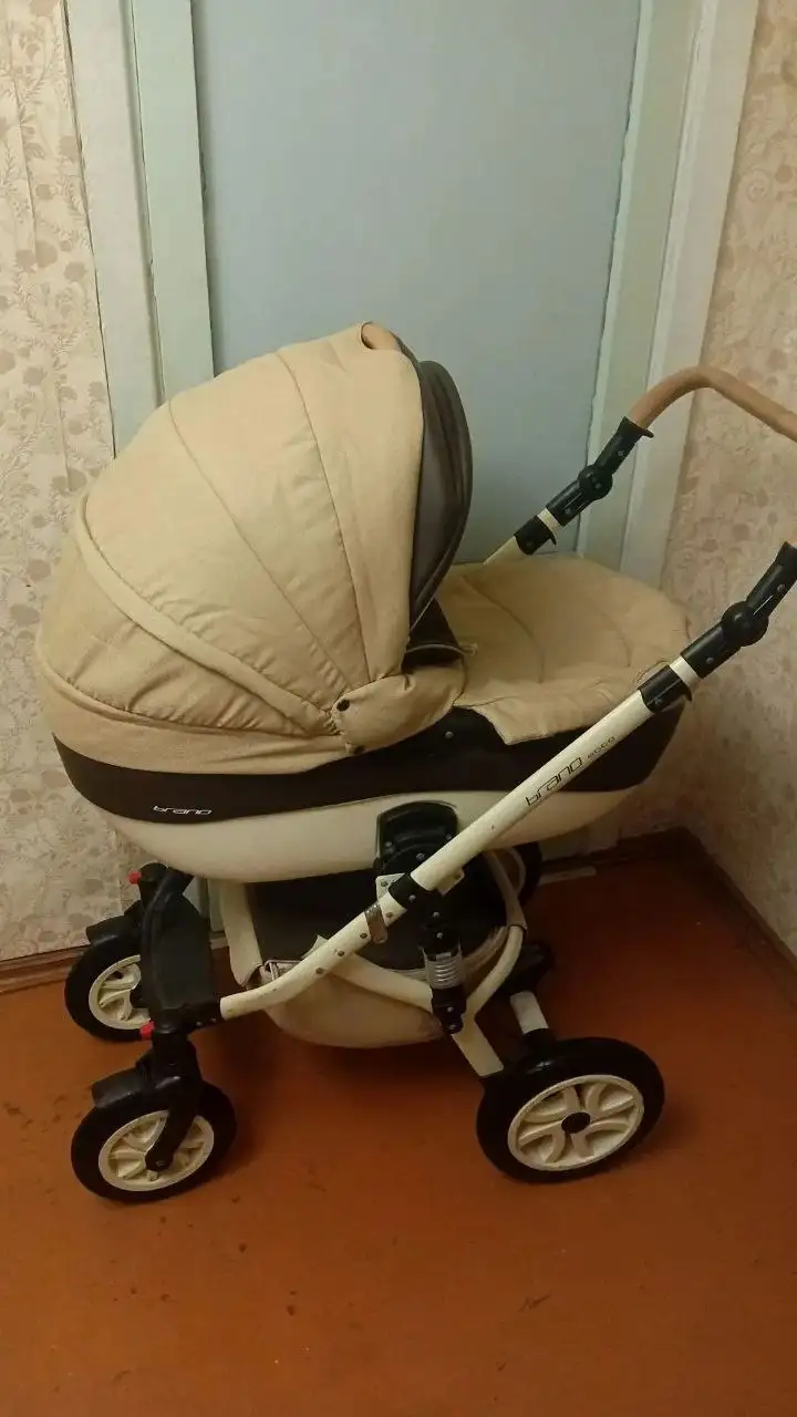 Продам коляску 2в1 - Коляски (Товары для детей) в Хабаровск