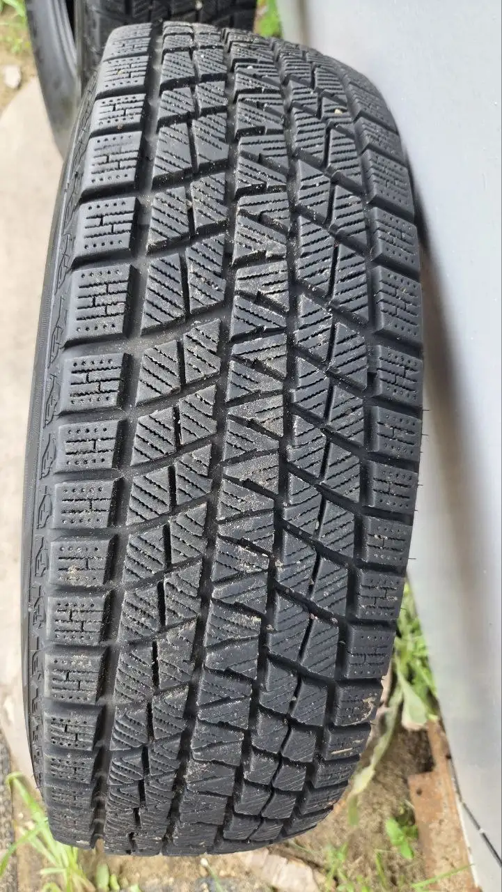 Зимние шины KAPSEN RW501 185/70R14 б/у - Шины (Авто) в Хабаровск