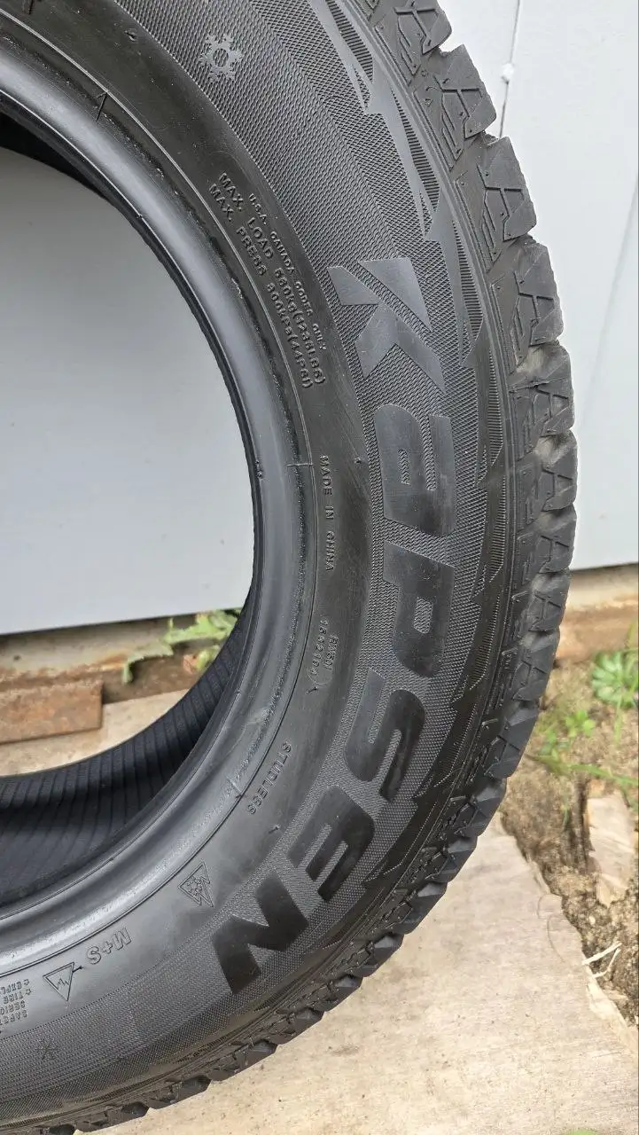 Зимние шины KAPSEN RW501 185/70R14 б/у - Шины (Авто) в Хабаровск
