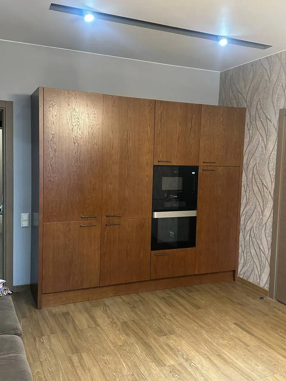 Продам кухонный гарнитур с техникой - Барахолка в Хабаровск