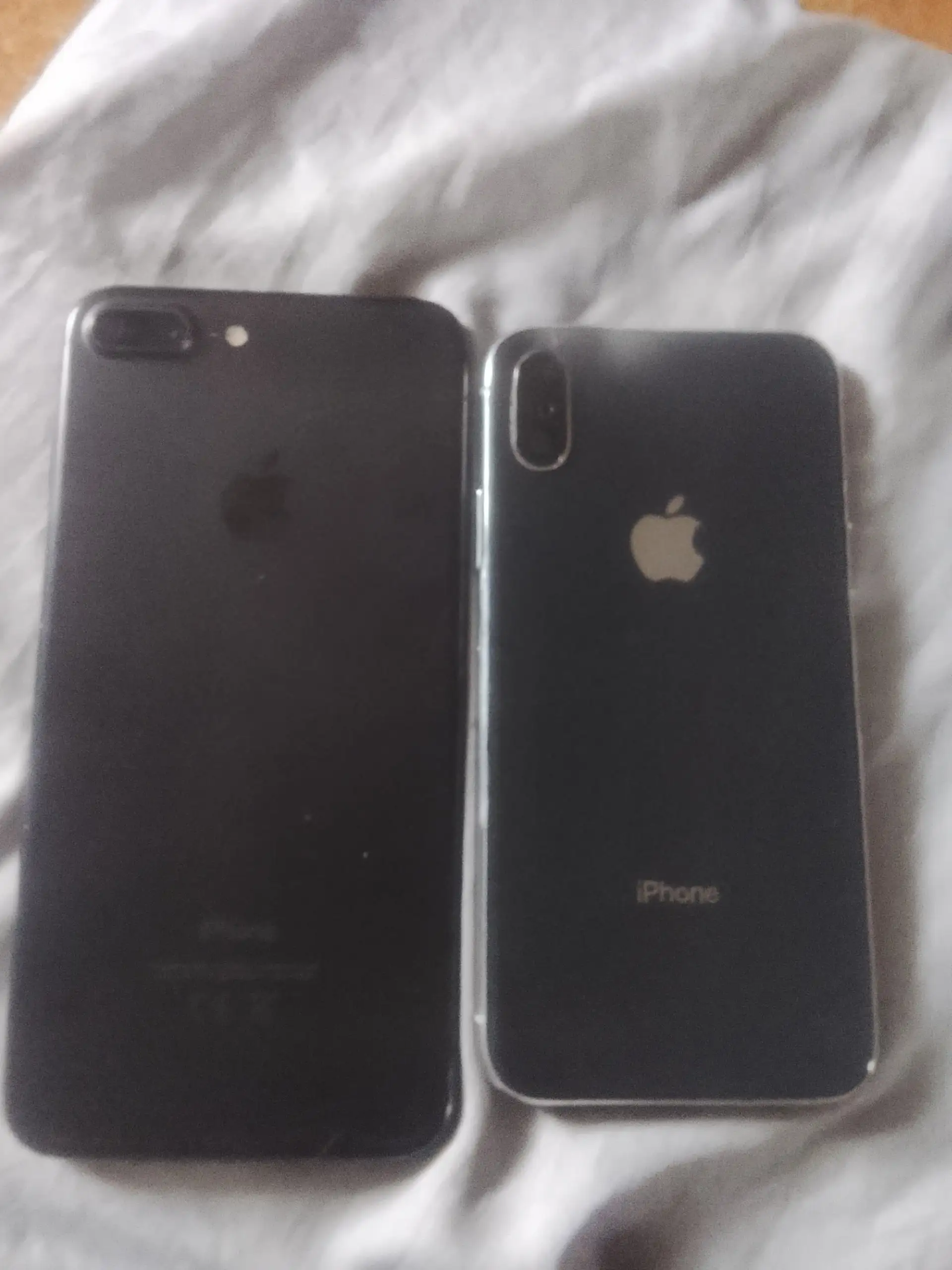 Продам iPhone 7+ (черный) в Хабаровске - состояние хорошее, требует ремонта - Смартфоны (Электроника) в Хабаровск