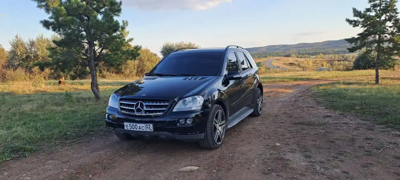 Продам Мерседес ML 350 2005 год