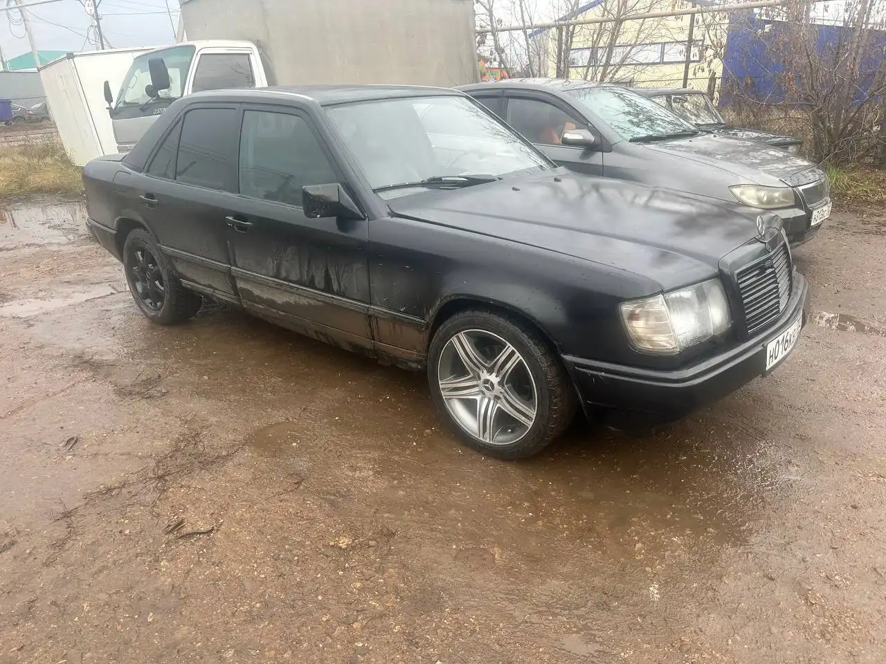 Продажа Mercedes-Benz W124 E230 с пробегом