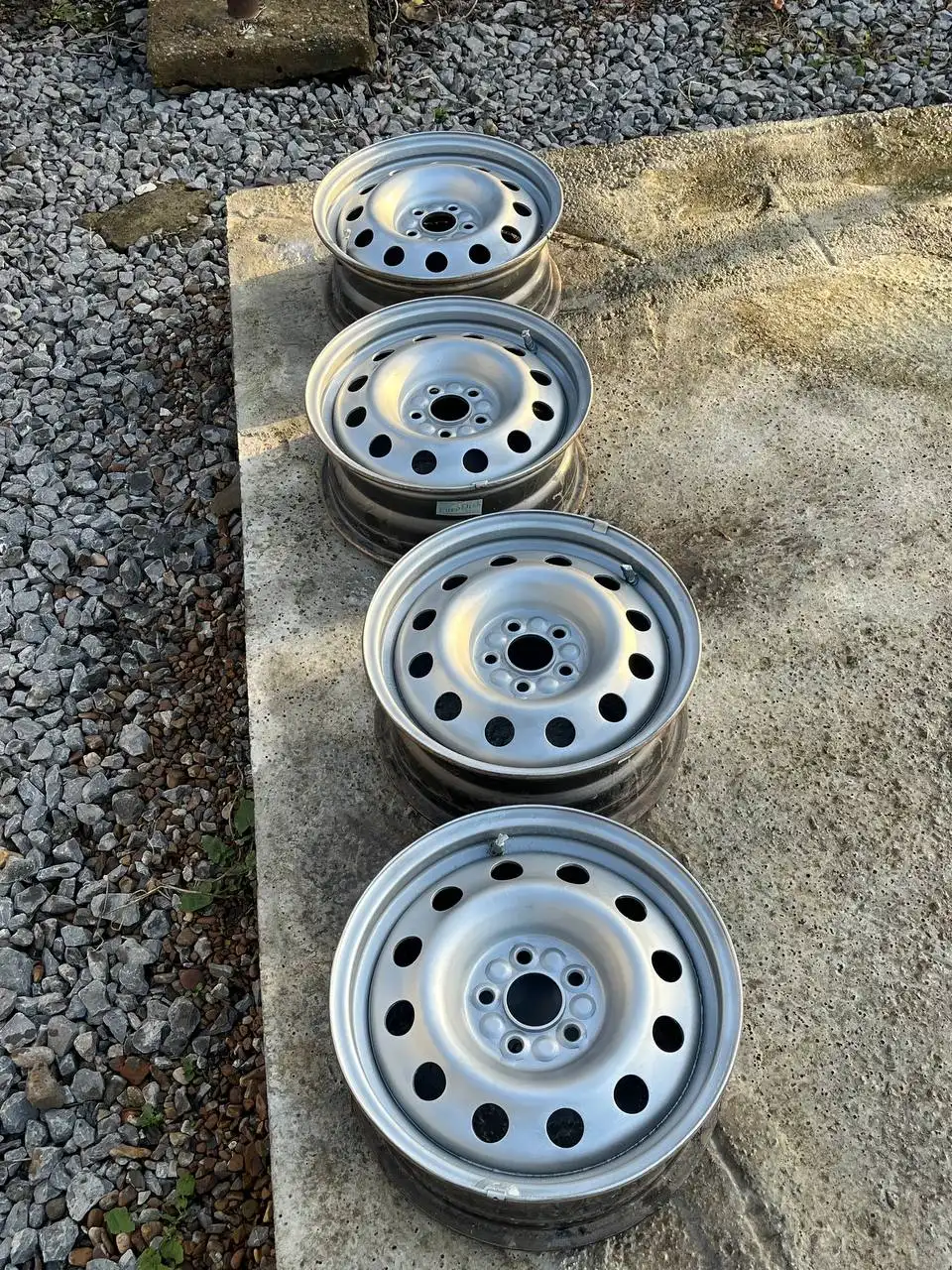 Литье и штампы для автомобилей