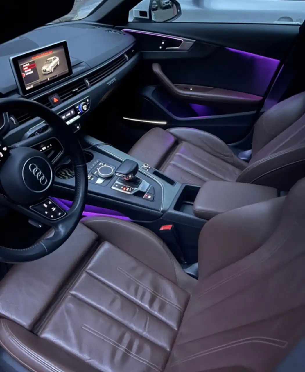 Audi A4 2018 B9 (8W) 2.0 л TFSI автомат Quattro